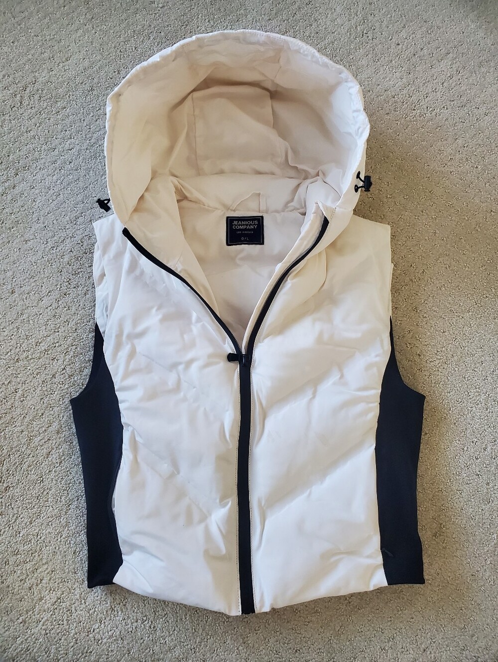 White & Black Hooded Puffer Vest - Women